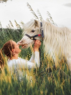 susanne-helling-fotografie-menschundtier00042